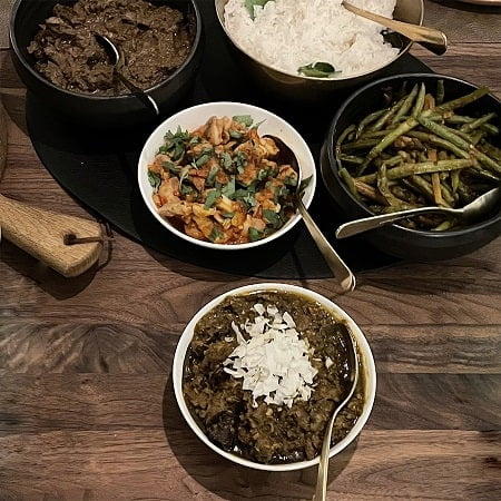 rendang traditioneel authentiek recept rijsttafel. Gemaakt met Ierse riblappen voor Indonesische rijsttafel
